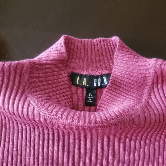 Mauve Sweater Dress - Picture 4 of 4